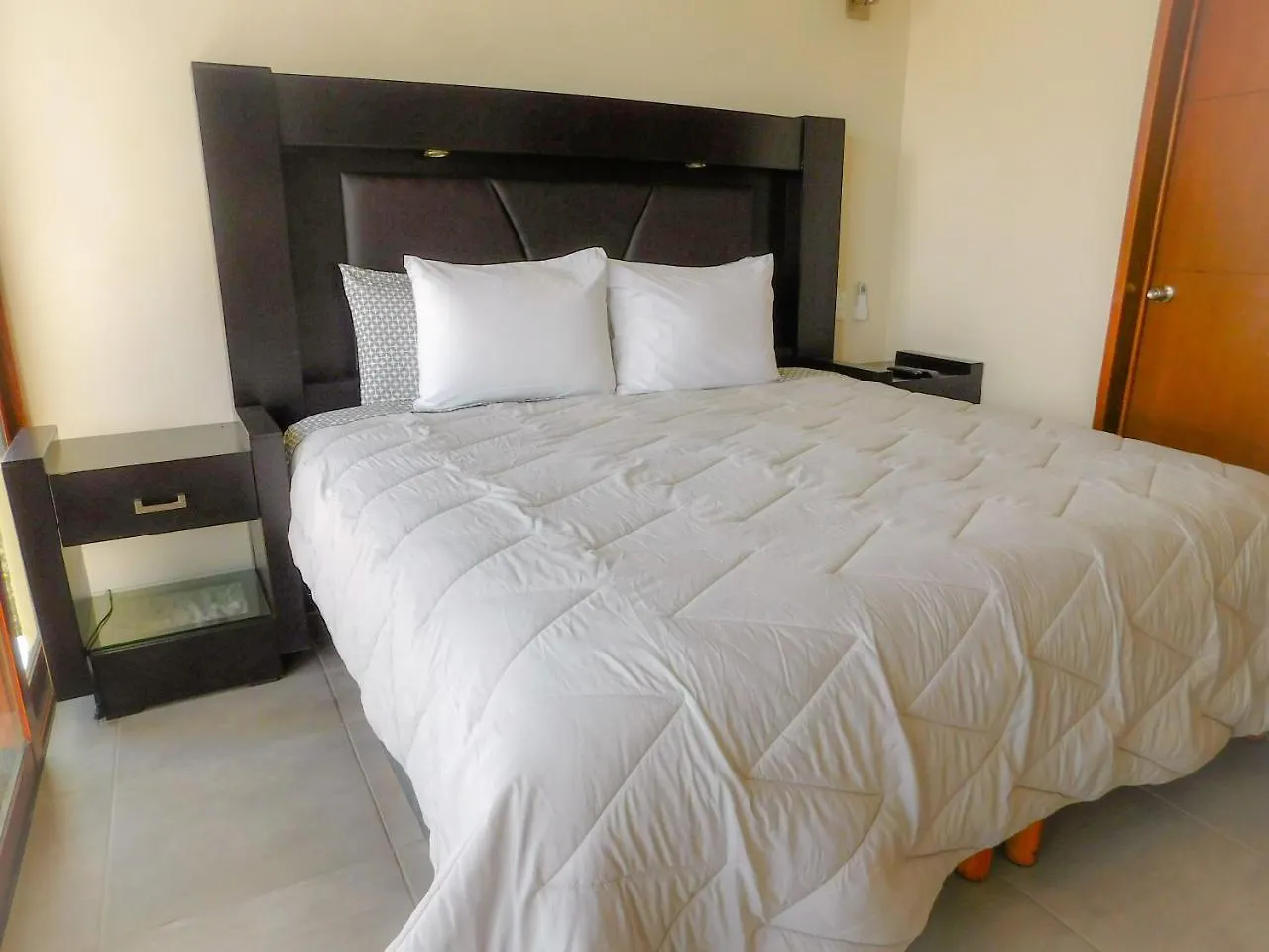 Aparthotel Aquastar By Rt Vacation Rentals Mahahual