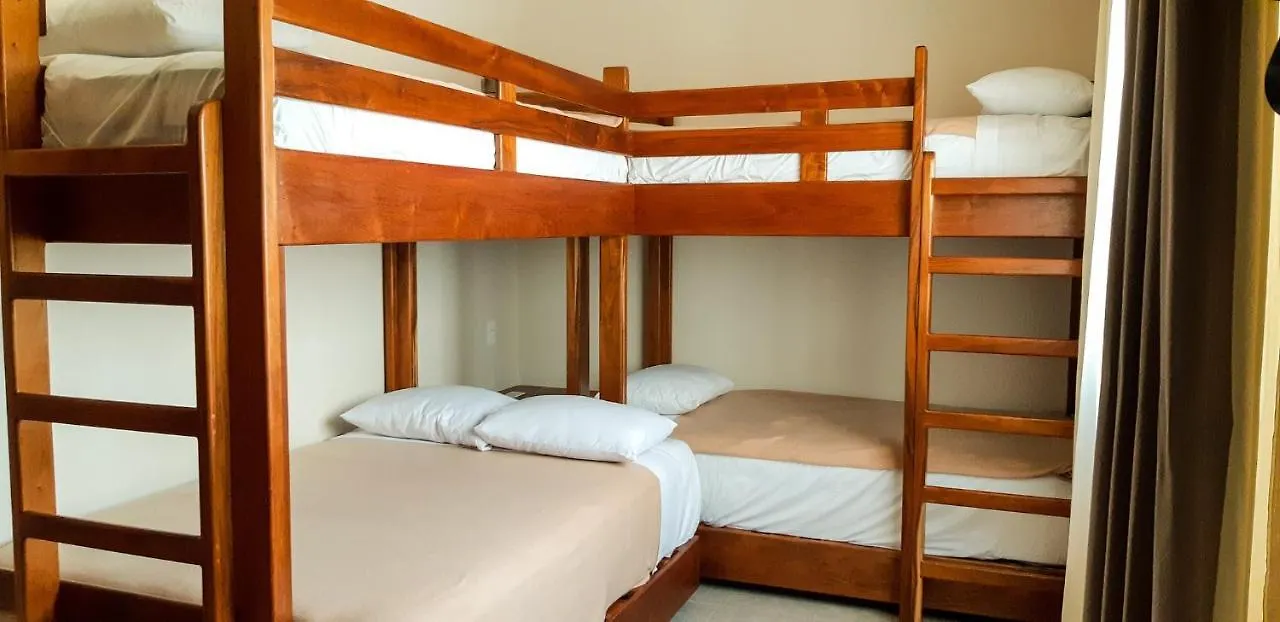 Aquastar By Rt Vacation Rentals Mahahual Aparthotel