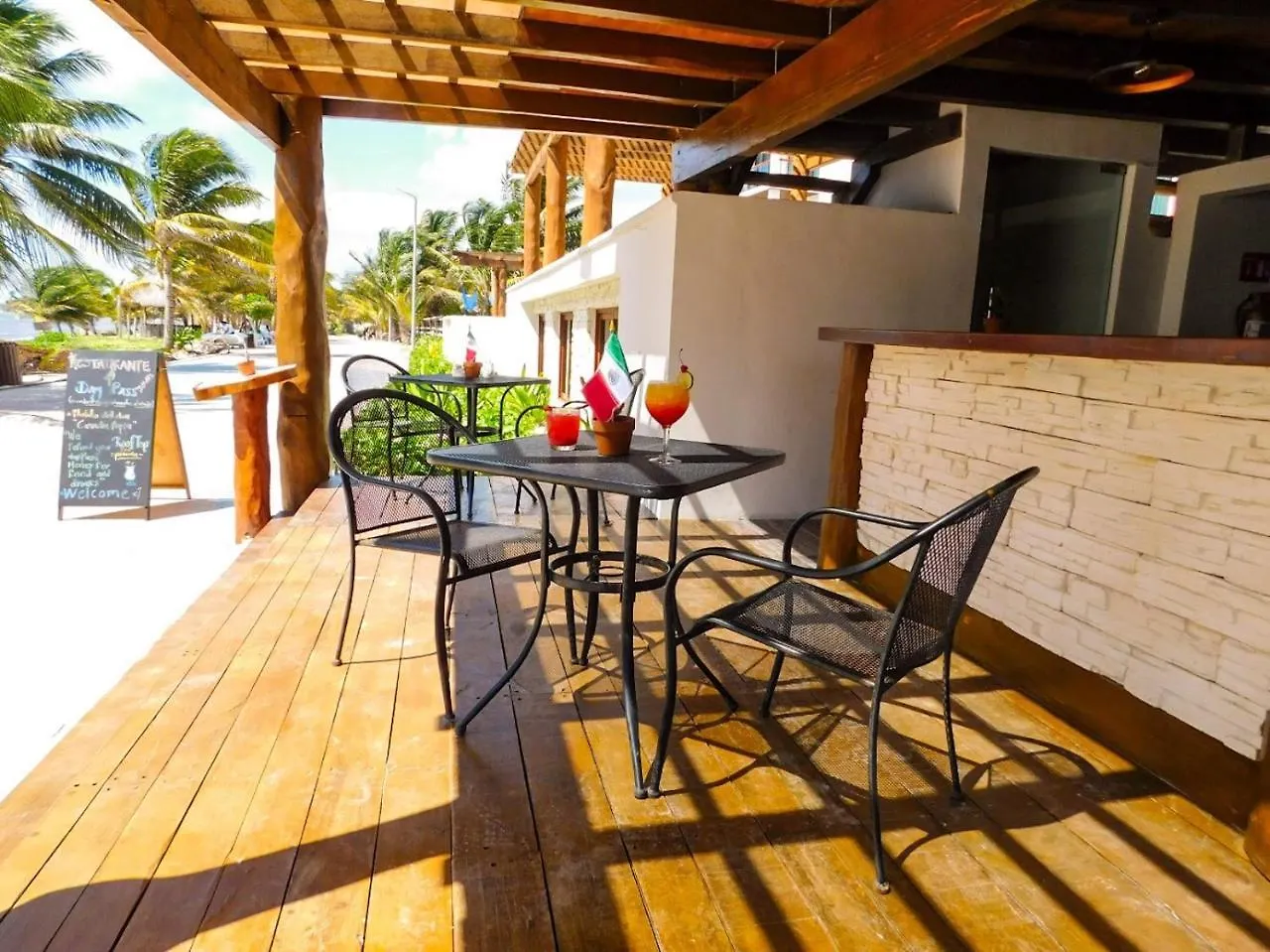 Aparthotel Aquastar By Rt Vacation Rentals Mahahual